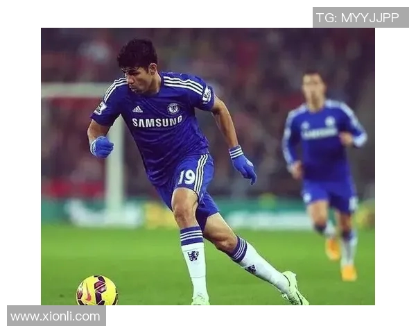 15号球衣背后的传奇故事与足球明星的辉煌成就探秘 15号球衣背后的传奇故事与足球明星的辉煌成就探秘