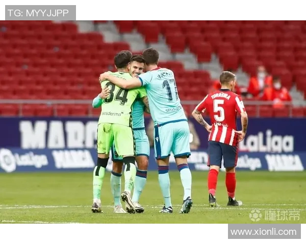 斯蒂文尼与达根汉姆的激烈对决揭示了英乙联赛的竞争魅力与球队实力较量 斯蒂文尼与达根汉姆的激烈对决揭示了英乙联赛的竞争魅力与球队实力较量