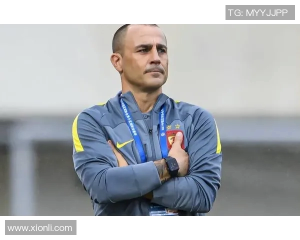 卡纳瓦罗宣布辞去中国国家足球队主教练职务引发广泛关注与讨论